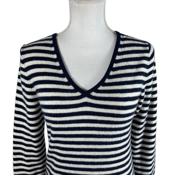 Banjo & Matilda Australia Stripe Cashmere Sweater - Picture 3 of 10